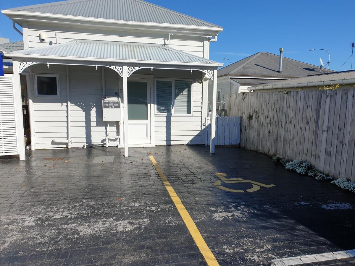 At Eden Park Motel Auckland Kültér fotó