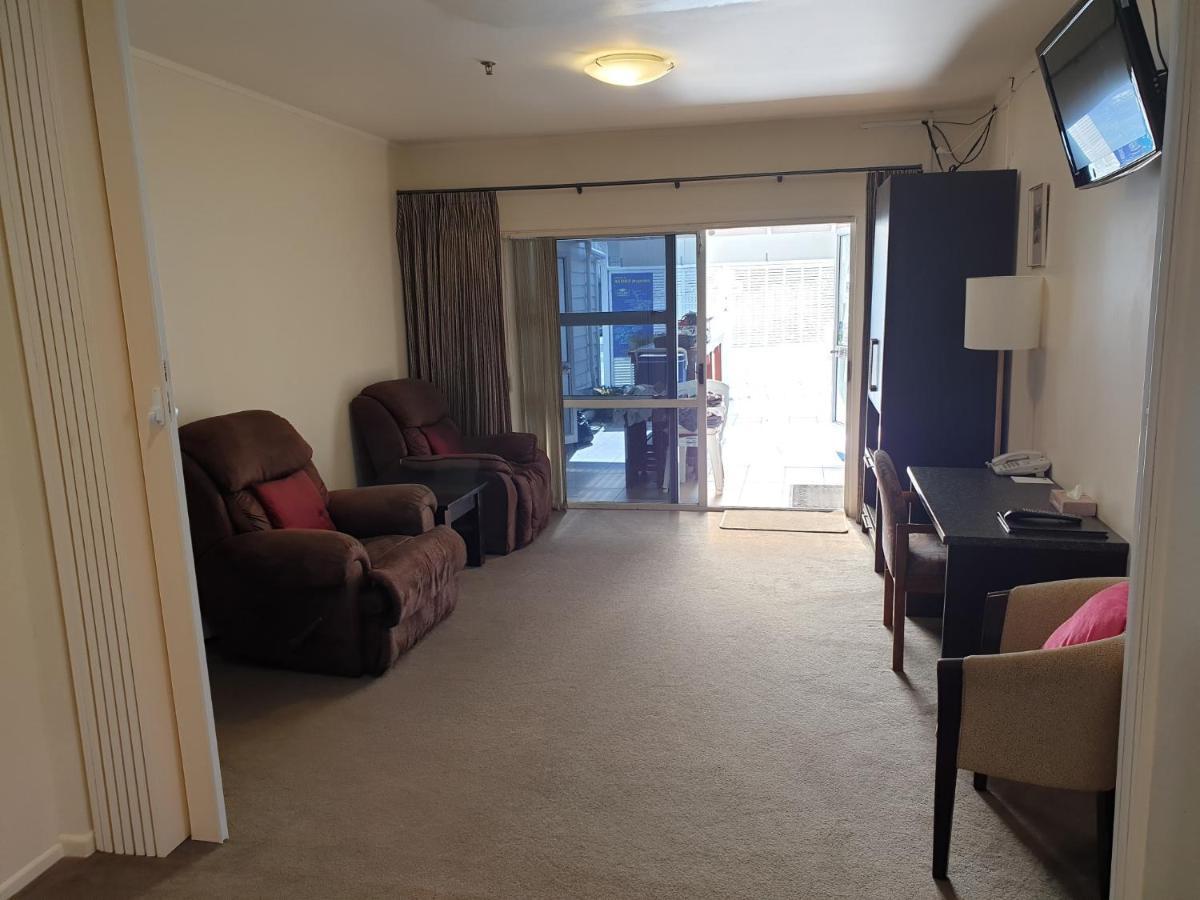 At Eden Park Motel Auckland Kültér fotó