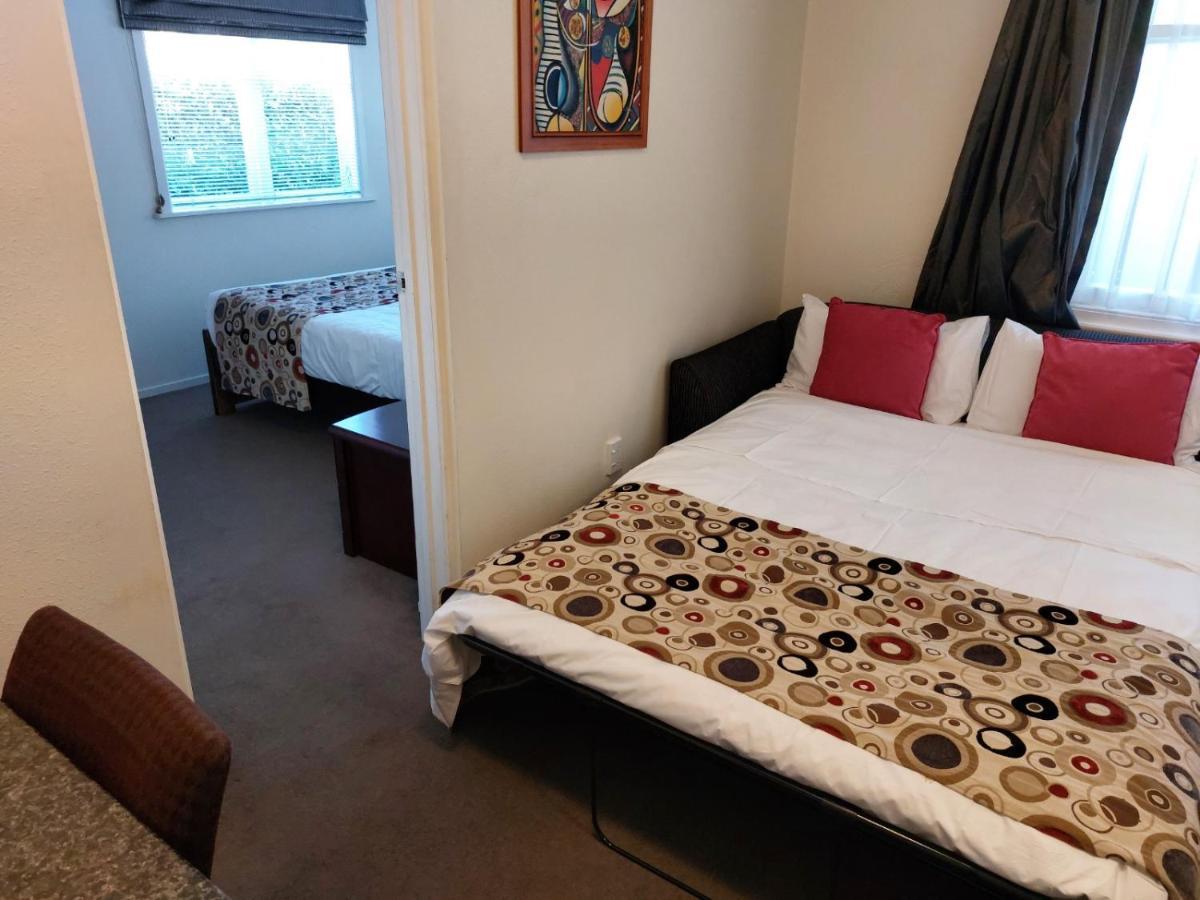 At Eden Park Motel Auckland Kültér fotó